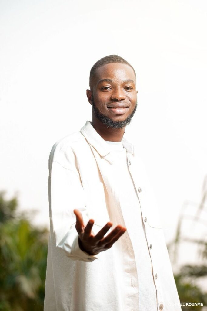 Musique Gospel: Melo J’ de retour avec '' Melo'Celest'' un Ep de 6 titre 2 Melo J de retour au devant de la scene