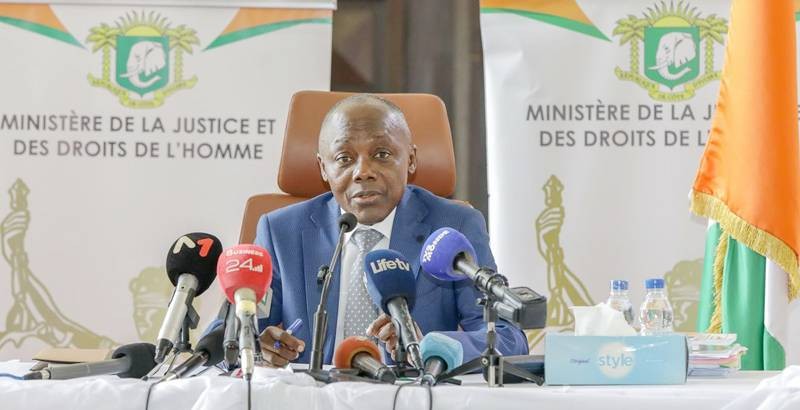 Kouame Yao directeur des affaires civiles et penales declare que Tidjane Thiam na jamais ete apatride parce quil est indiscutablement ivoirien