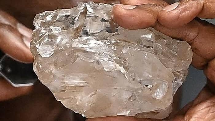 Aboisso des vendeurs de faux diamant arrete
