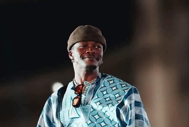 Debordo Leekunfa a exprime son mecontentement apres le concert de Didi B au stade e1746435323938
